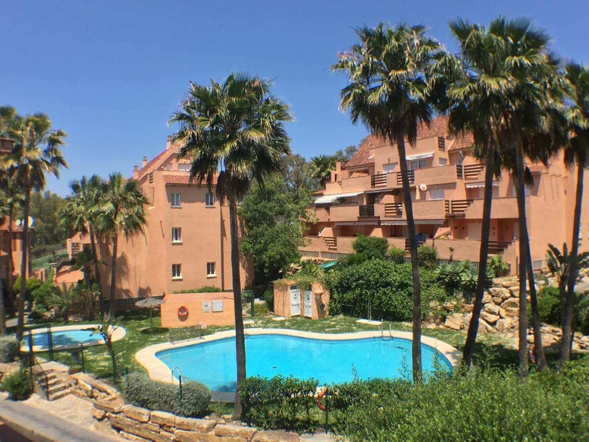 2236-Lovely Groundfloor With Pool View Casares Extérieur photo